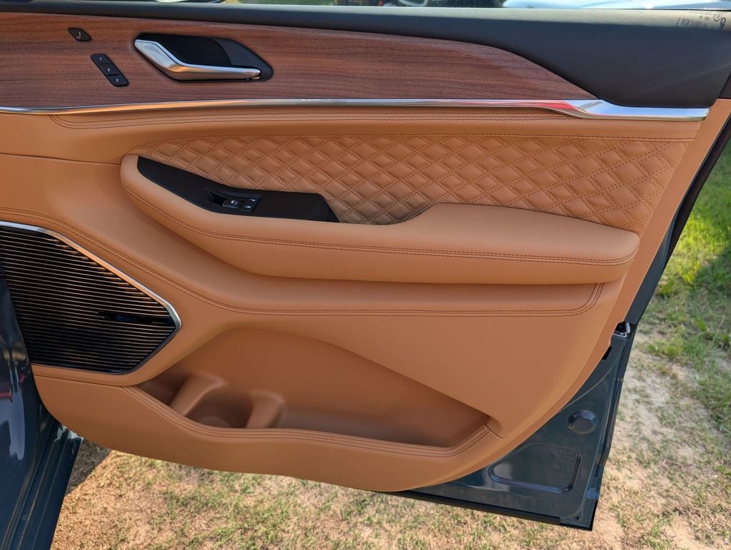 2026 Jeep Grand Cherokee L Summit
