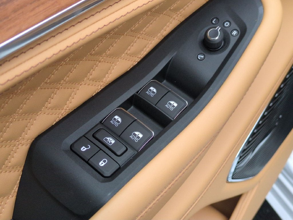 2027 Jeep Grand Cherokee L Summit