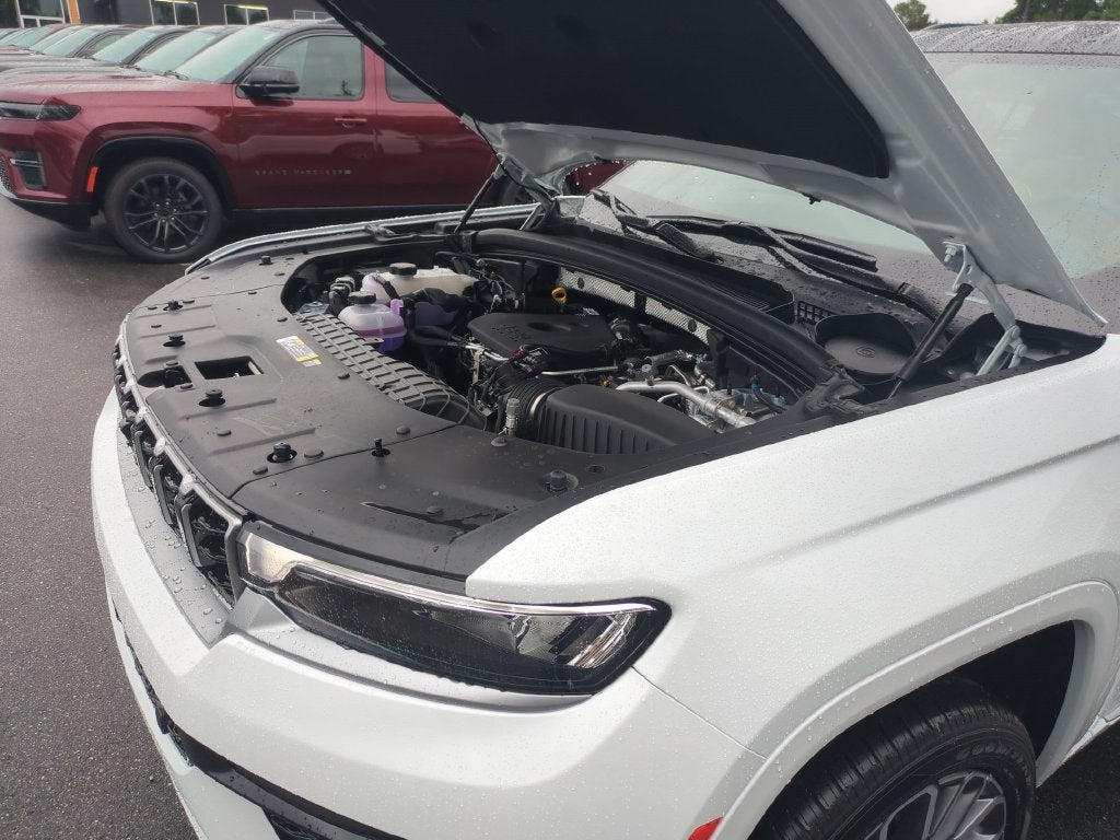 2027 Jeep Grand Cherokee L Summit