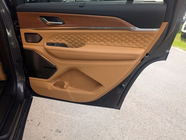 2026 Jeep Grand Cherokee L Summit