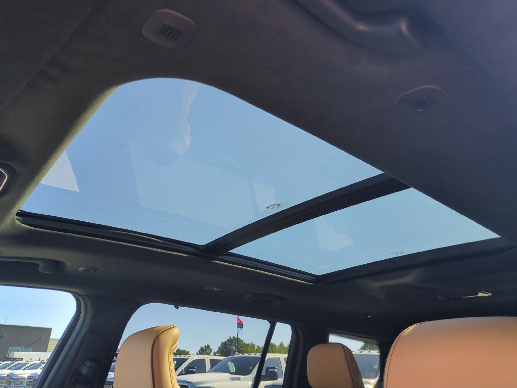 2027 Jeep Grand Cherokee L Summit