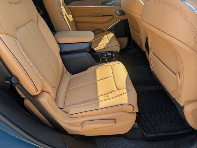 2026 Jeep Grand Cherokee L Summit
