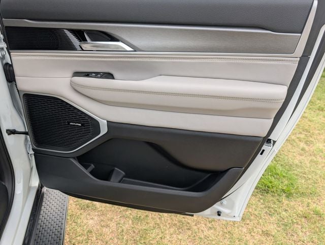 2026 Jeep Grand Wagoneer L 4x2