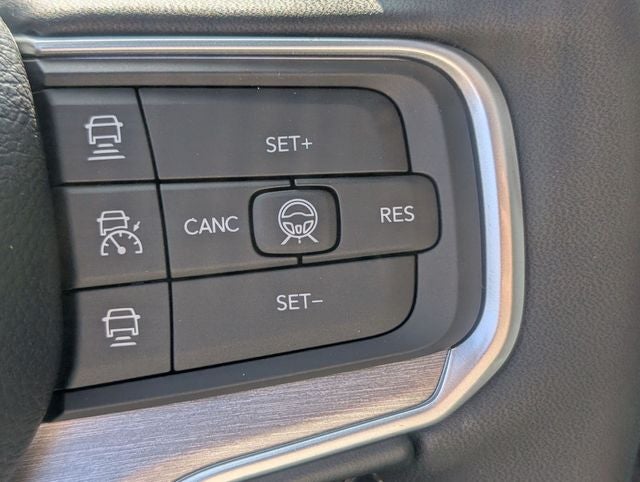 2026 Jeep Grand Wagoneer L 4x4