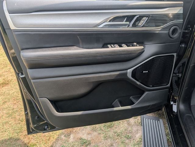 2026 Jeep Grand Wagoneer L Limited Reserve