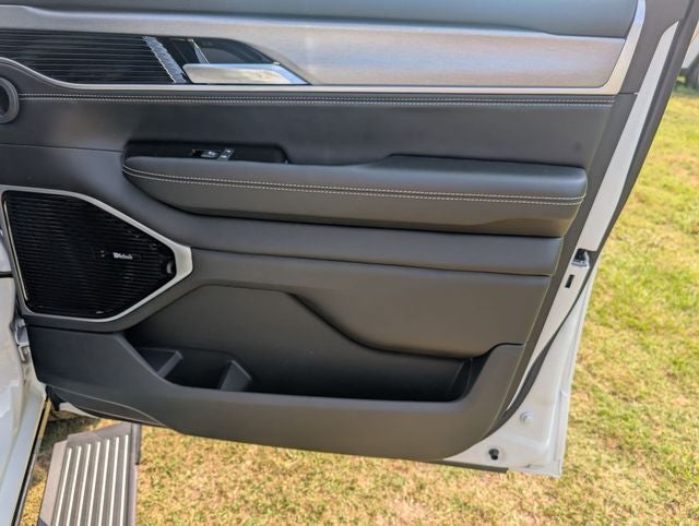 2026 Jeep Grand Wagoneer L Limited Altitude