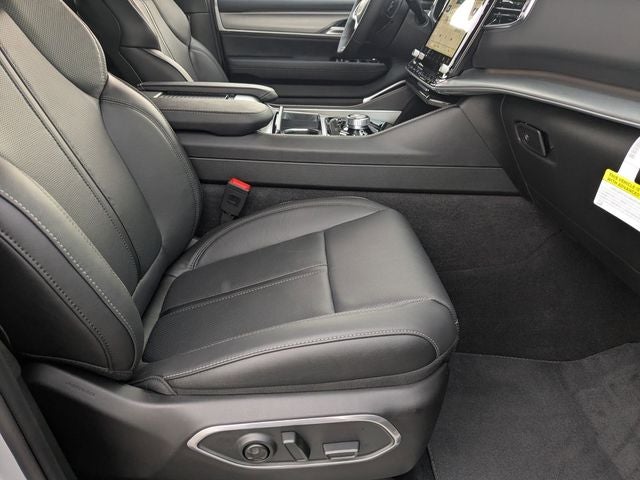 2026 Jeep Grand Wagoneer L Limited Reserve