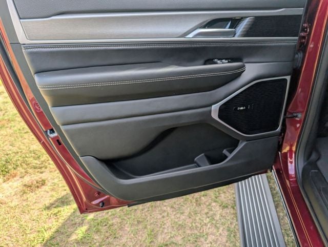 2026 Jeep Grand Wagoneer L Limited Altitude