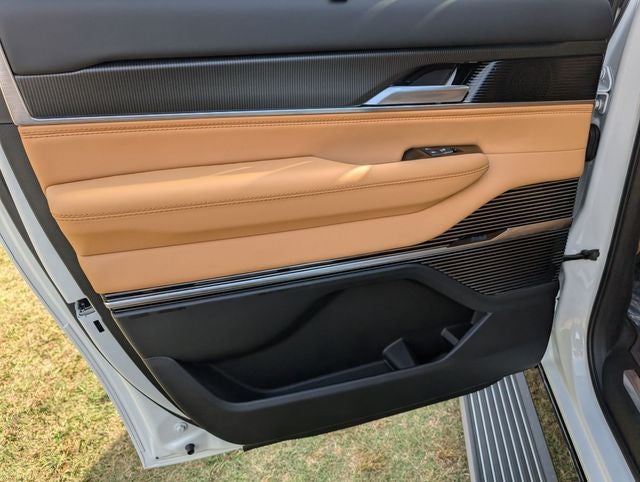 2026 Jeep Grand Wagoneer L Summit Reserve
