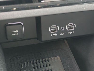2026 Jeep Grand Wagoneer 4x2