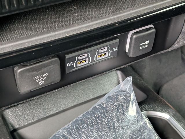 2026 Jeep Grand Wagoneer 4x2