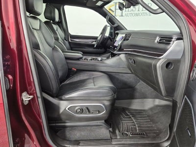 2024 Jeep Wagoneer Base