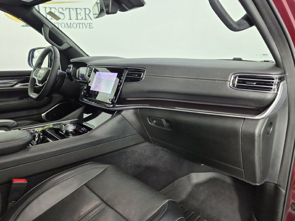 2024 Jeep Wagoneer Base