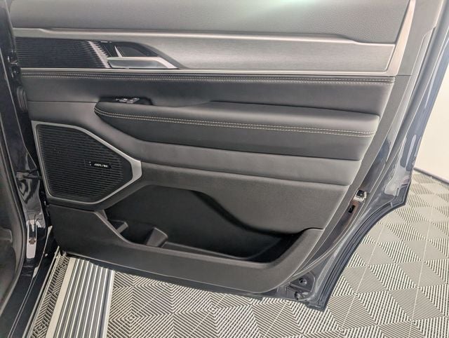2025 Jeep Wagoneer Series II