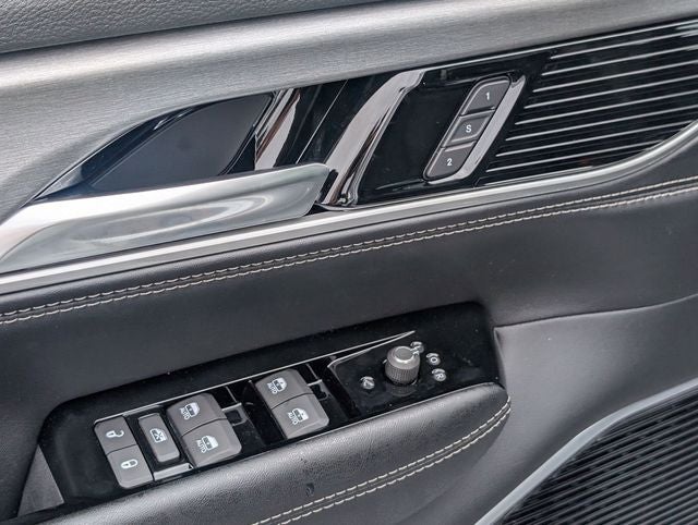 2026 Jeep Grand Wagoneer Limited Reserve