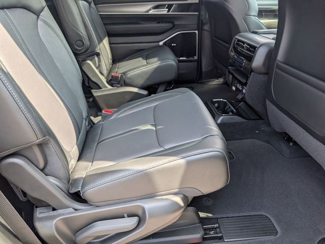 2026 Jeep Grand Wagoneer Limited Altitude