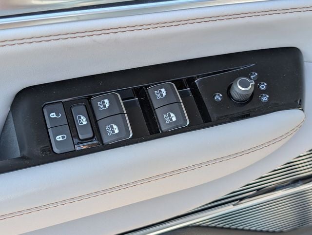 2026 Jeep Grand Wagoneer Summit Obsidian
