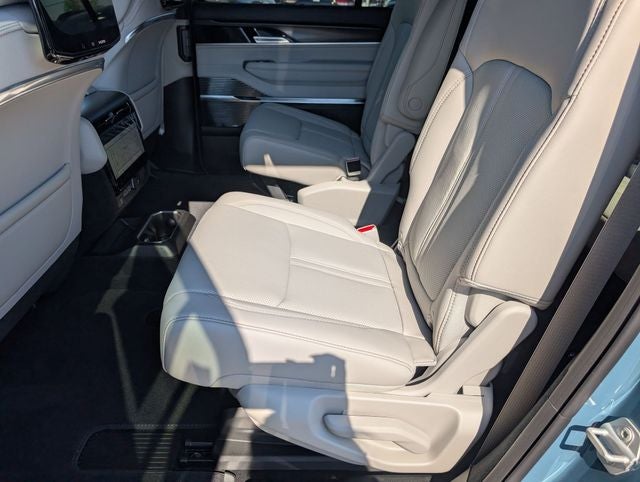 2026 Jeep Grand Wagoneer Summit Obsidian