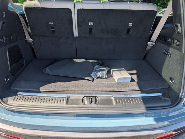 2026 Jeep Grand Wagoneer Summit Obsidian