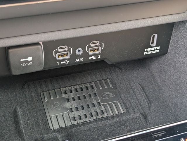 2026 Jeep Grand Wagoneer Summit Reserve