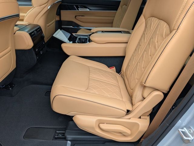 2026 Jeep Grand Wagoneer Summit Reserve