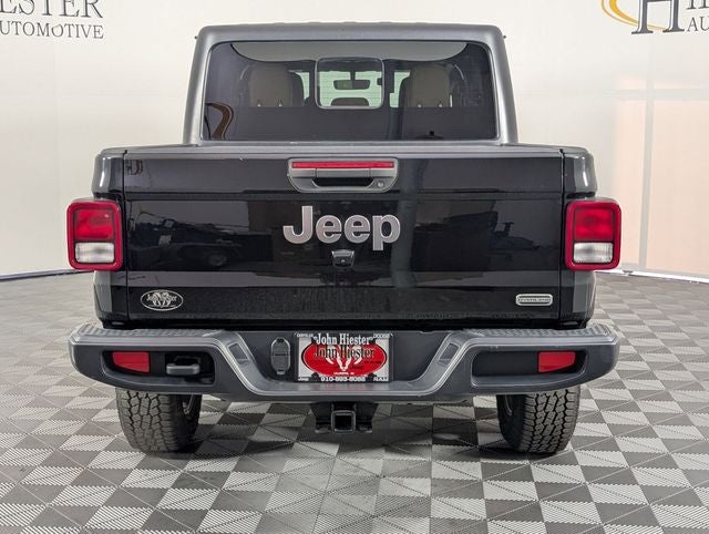 2023 Jeep Gladiator Overland