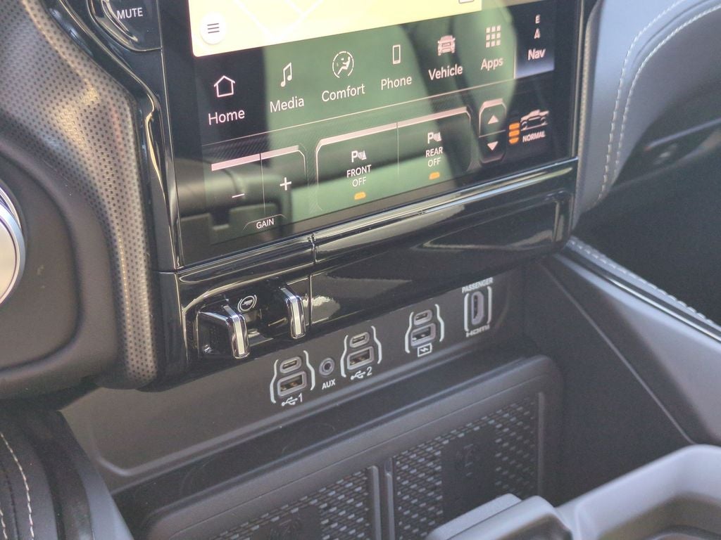 2027 RAM 1500 Limited