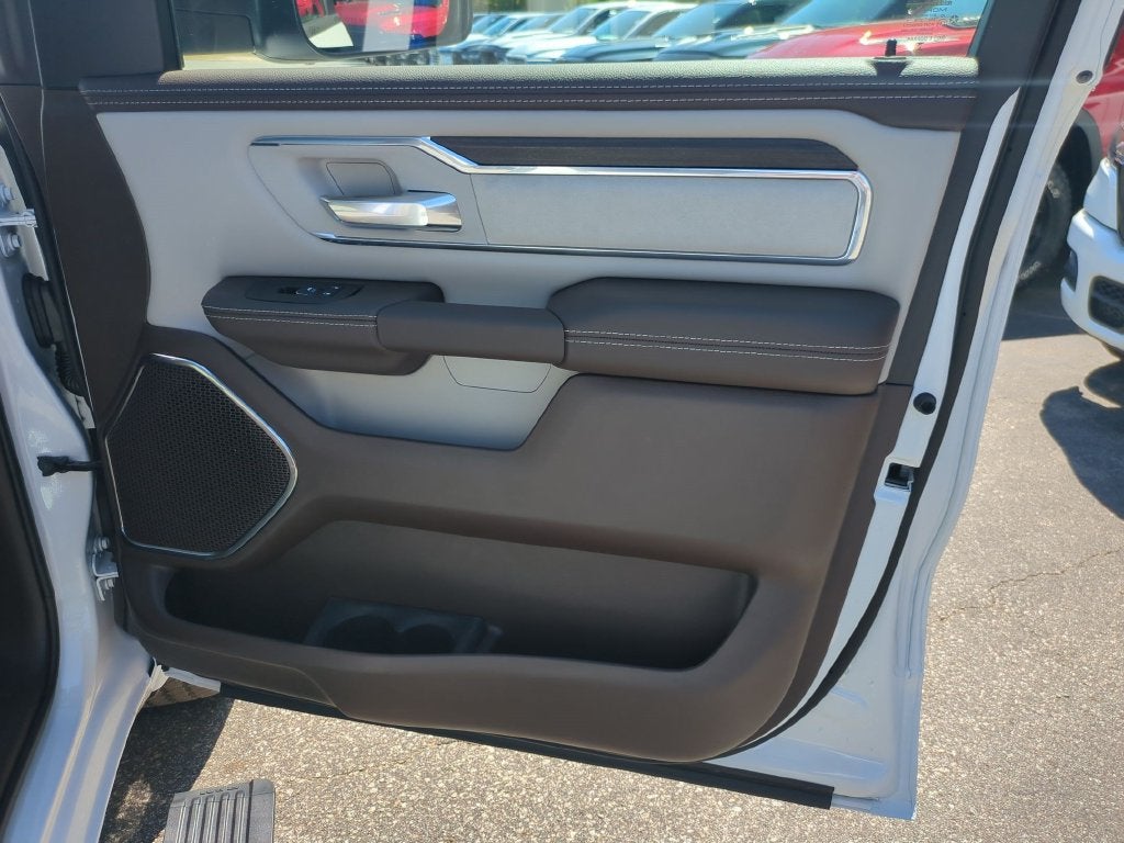 2027 RAM 1500 Laramie
