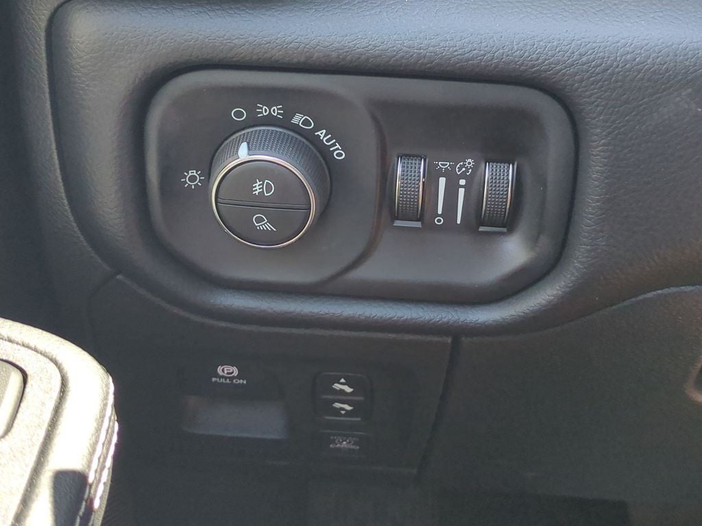 2027 RAM 1500 Laramie