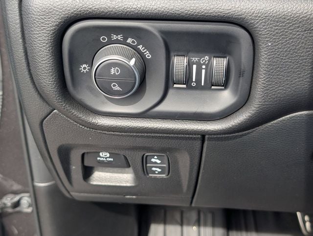 2025 RAM 1500 RHO