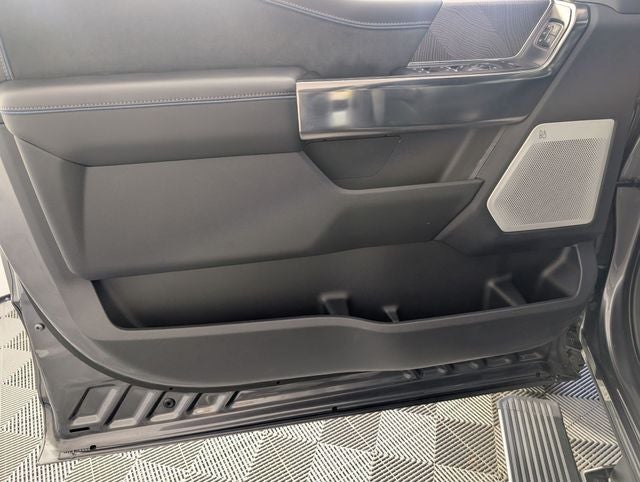 2025 Ford F-250SD Platinum