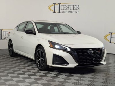 2023 Nissan Altima 2.5 SR