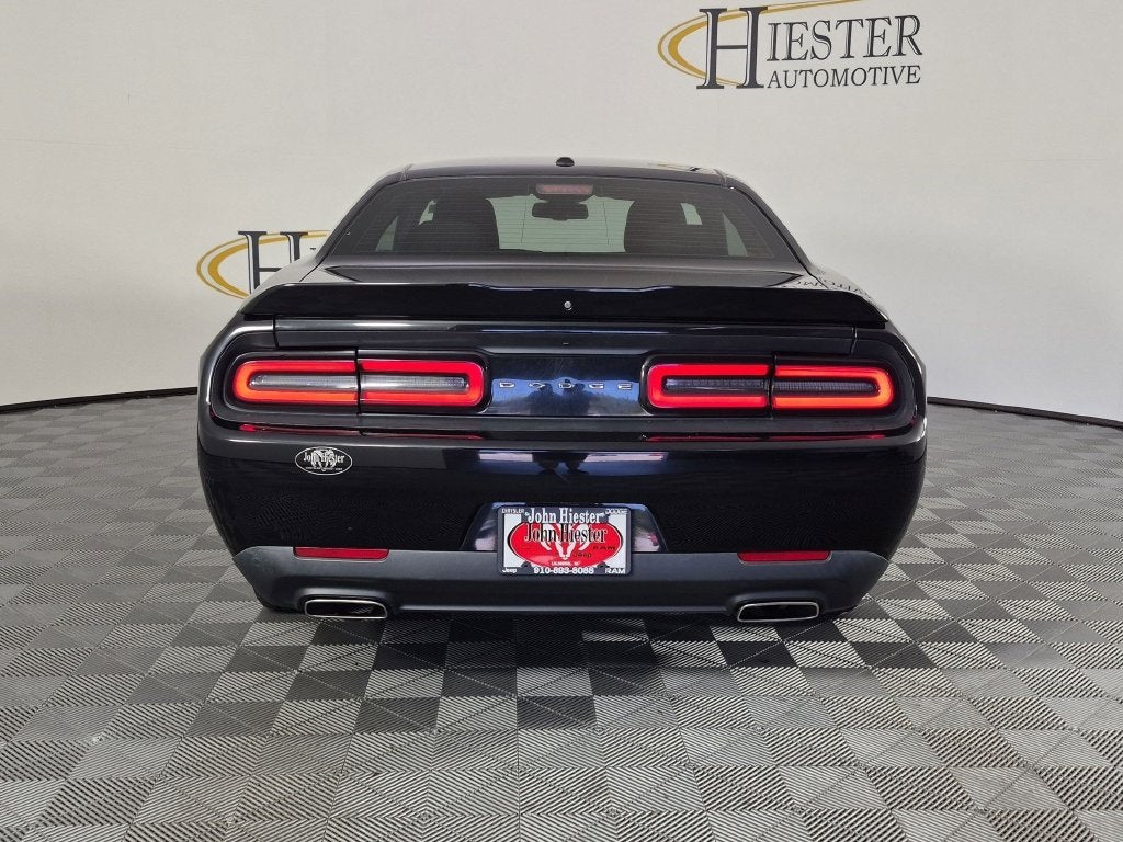 2019 Dodge Challenger SXT