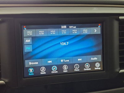 2020 Chrysler Voyager L
