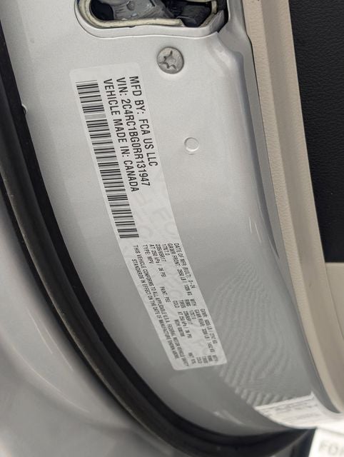 2024 Chrysler Pacifica Touring L