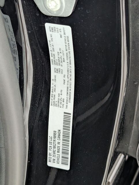 2026 Chrysler Pacifica Select
