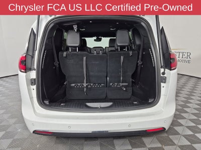 2025 Chrysler Pacifica Select