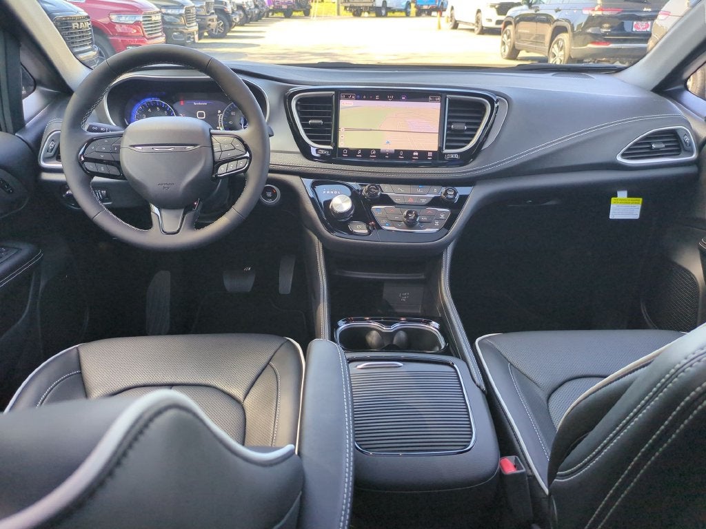 2027 Chrysler Pacifica Limited