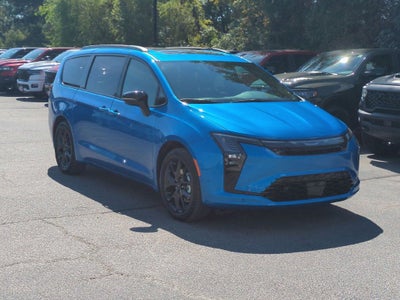 2027 Chrysler Pacifica Limited