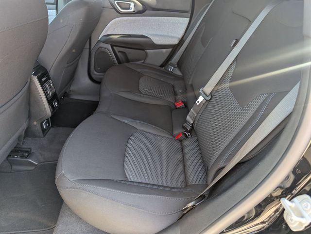 2023 Jeep Compass Sport