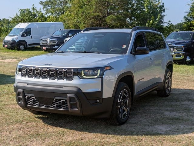 2026 Jeep Cherokee Laredo