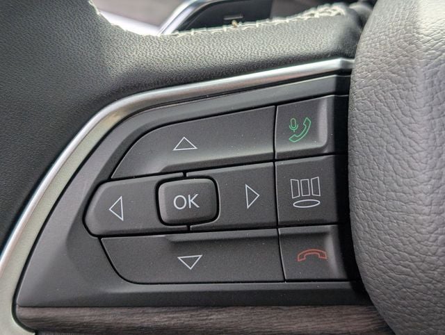 2026 Jeep Cherokee Overland
