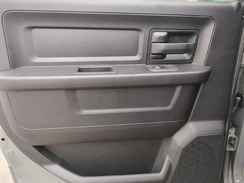 2027 RAM 2500 Black Express