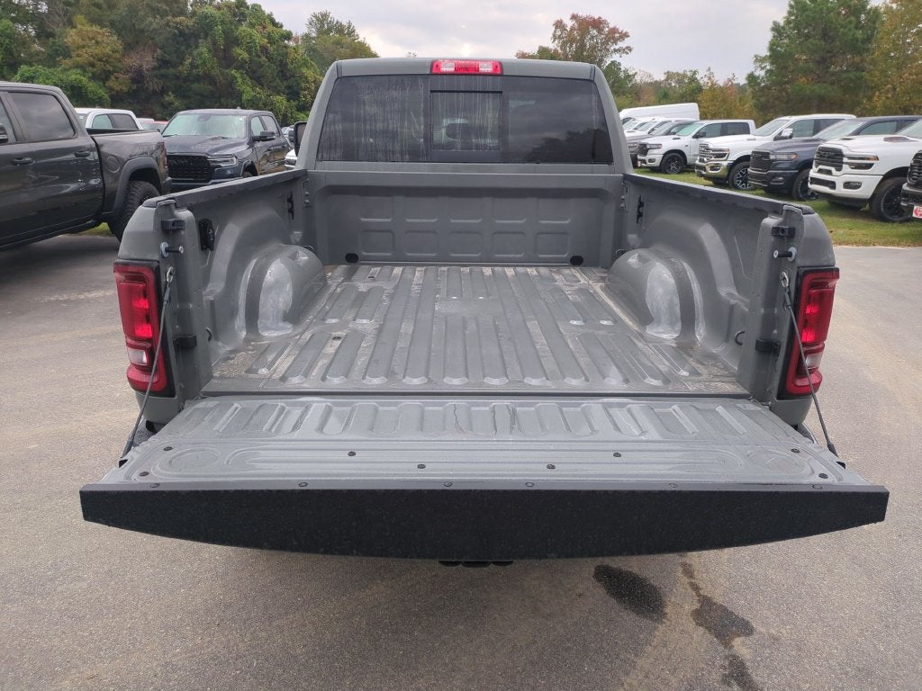 2027 RAM 2500 Black Express