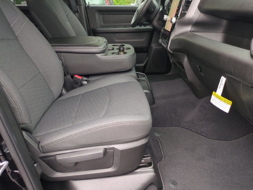 2027 RAM 2500 Black Express