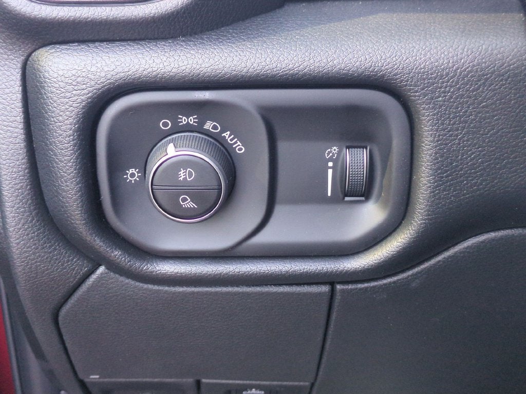 2027 RAM 2500 Black Express