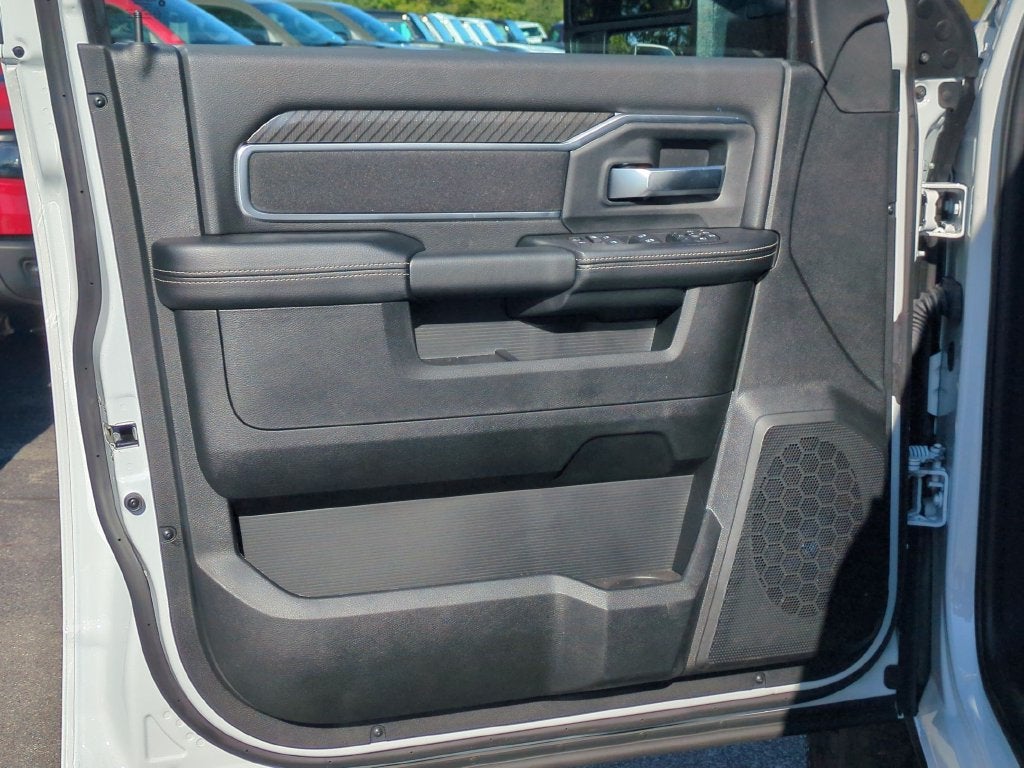 2027 RAM 2500 Big Horn