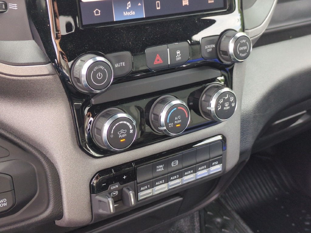 2026 RAM 5500HD Tradesman