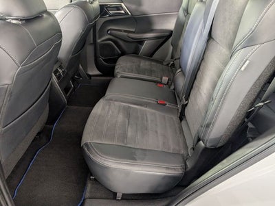 2024 Mitsubishi Outlander PHEV SE