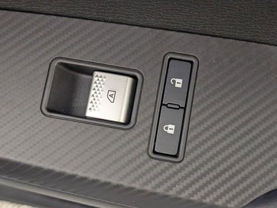 2024 Mitsubishi Outlander PHEV SE